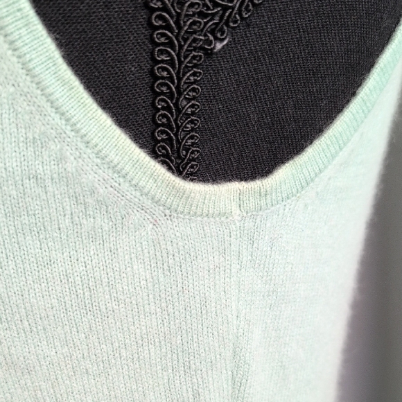 Ann Taylor Cashmere Mint Green Cardigan Sweater Set. - Picture 10 of 11
